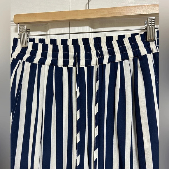 Zara straight Leg Pants Size XS - Picture 3 of 11